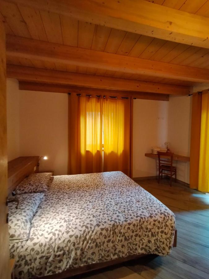 Appartamento Morettina Con Terrazzo Levico Terme Kültér fotó